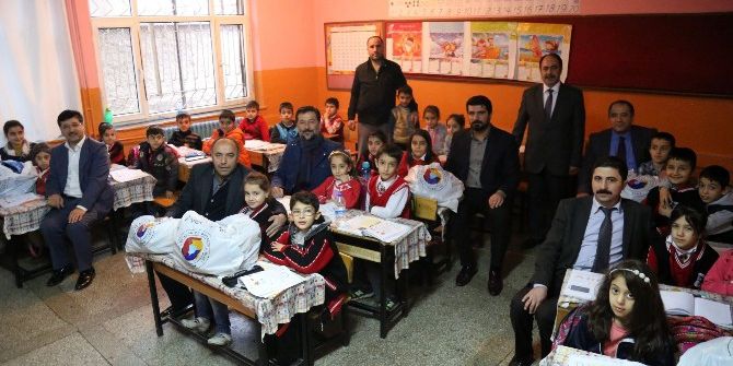 Dtso’dan Öğrencilere Yardım