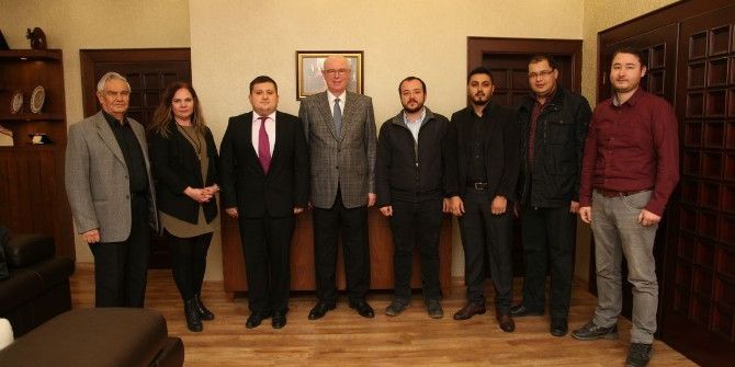 Başkan Kurt Jeofizikçilerle Görüştü