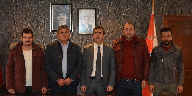 Gazeteciler Cemiyeti Kurumları Ziyaret Etti