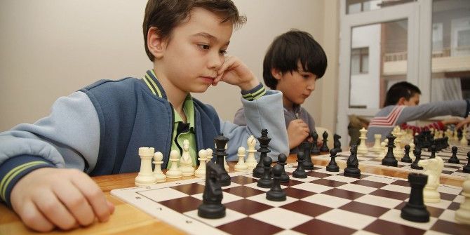 Emek Mahallesi Satrançla Buluşuyor