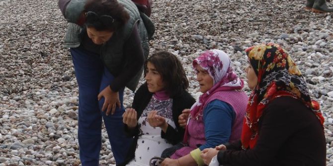 İki Genci Kurtardı, Kendi Canından Oldu