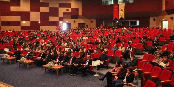 ‘Trakyakariyer’ Projesi Tü’de Öğrencilere Anlatıldı