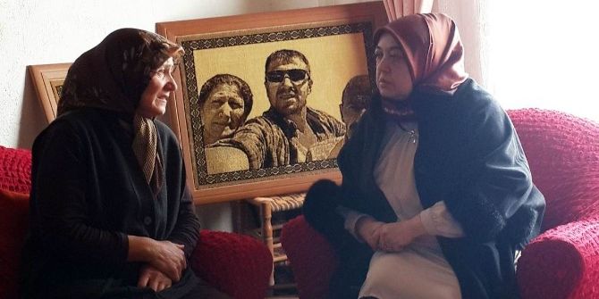 Vali Özefe’nin Eşi Hacer Özefe, Şehit Ailesine Ziyarette Bulundu