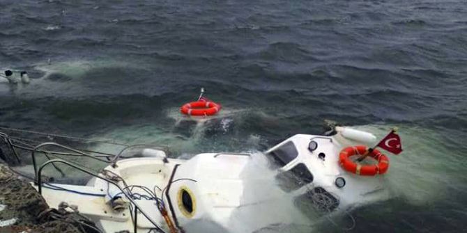 Edirne’de Şiddetli Rüzgar Tekneleri Vurdu