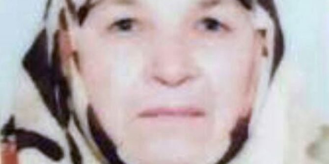 Annesinin Boğazını Kesti