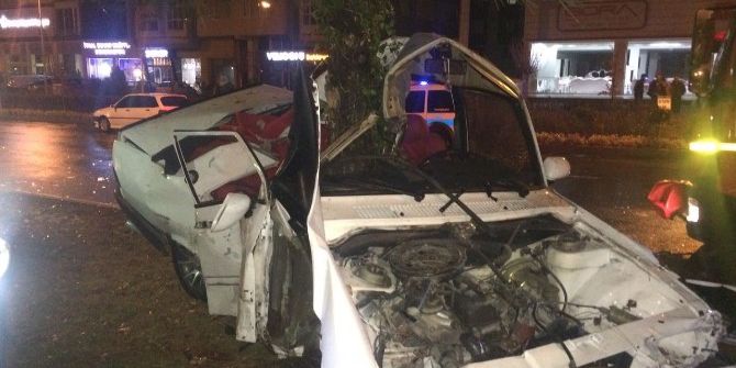 Takla Atan Otomobilin Sürücüsü Ağır Yaralı