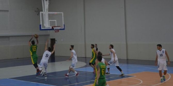 Çomü Galibiyetle Başladı