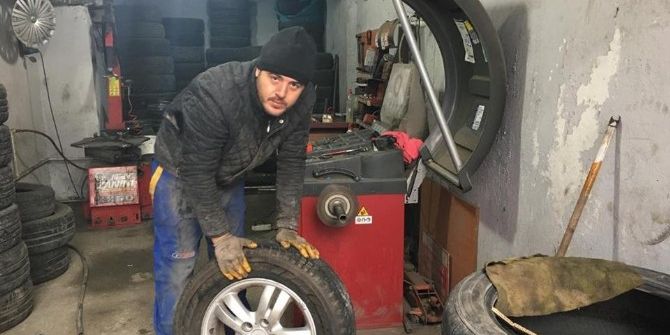 Kış Uygulaması Lastikçilerin Yüzünü Güldürdü