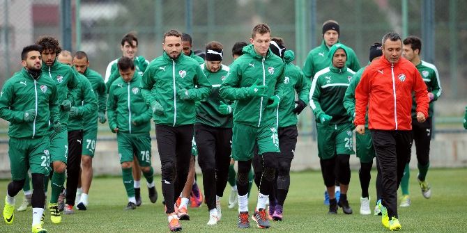 Bursaspor, Aralık Ayında 7 Maça Çıkacak