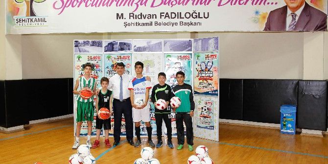 Şehitkamil’den Spora Destek Takdir Topluyor