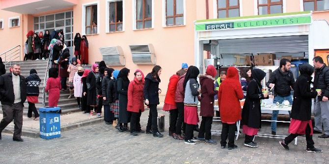 Ereğli Belediyesi Öğrencilerin İçini Isıttı