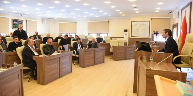 Vali Yıldırım, Mahalle Muhtarlarıyla Bir Araya Geldi