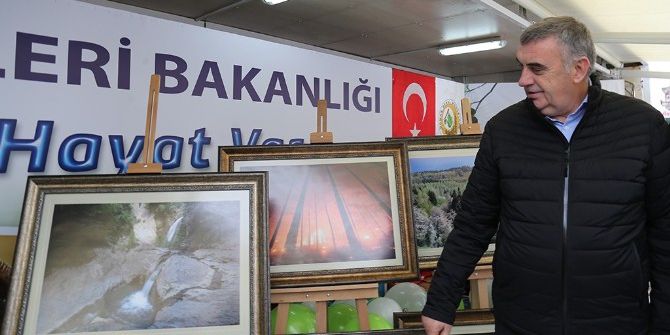 Başkan Toçoğlu, Farkındalık Stantını Ziyaret Etti