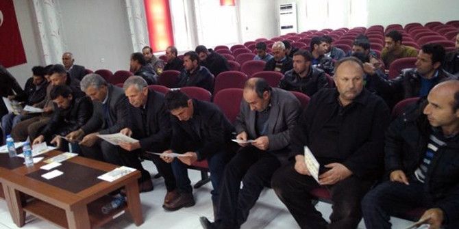 Çelikhan’da Okul Servis Şoförlerine Seminer Verildi