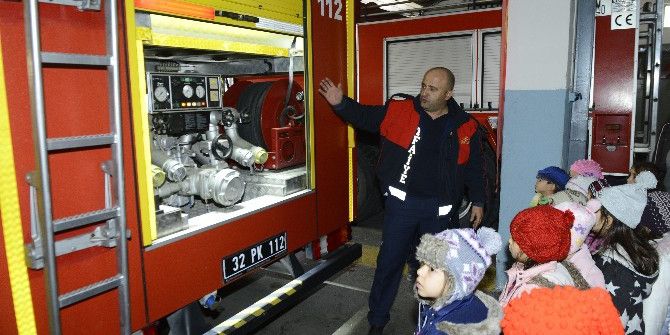 Minik Öğrenciler İtfaiye’de