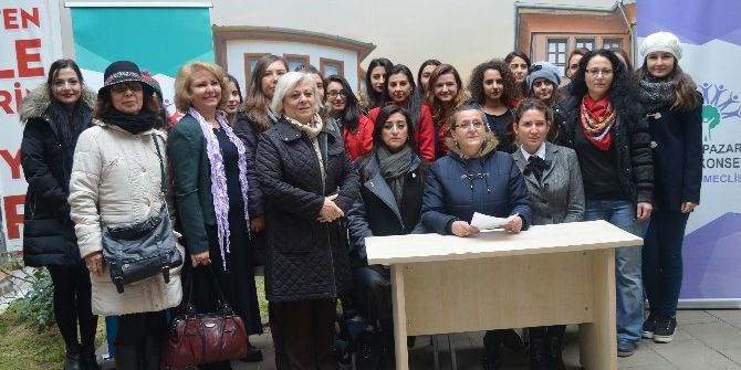 Çocuklar Politika Üstüdür