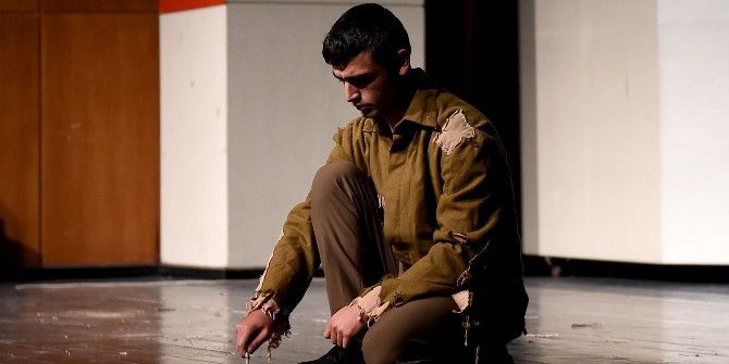 Kahraman Ömer Halisdemir Tiyatroyla Anıldı