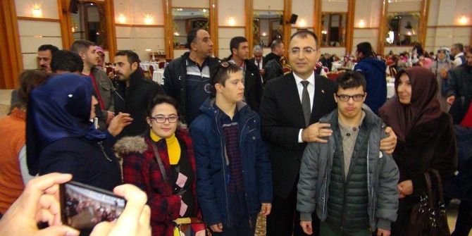 Malatya’da 3 Aralık Dünya Engelliler Günü Programı Düzenlendi