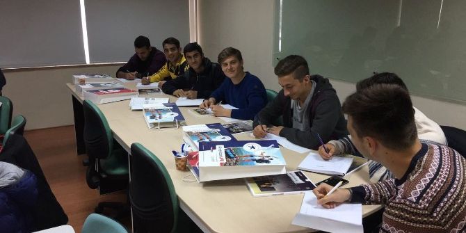 Bursaspor’un Altyapı Oyuncularına İngilizce Eğitimi