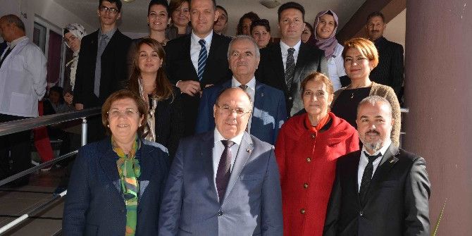 Vali Çiçek, Özel Öğrencilerle Bir Araya Geldi