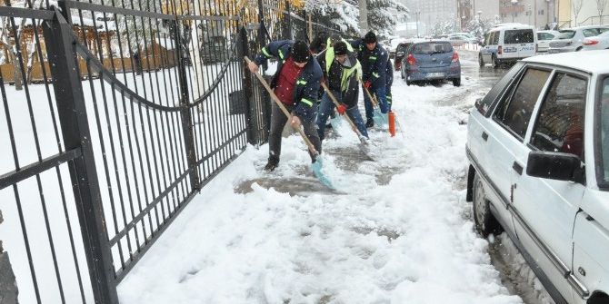 Palandöken Belediyesi Karla Mücadeleye Başladı