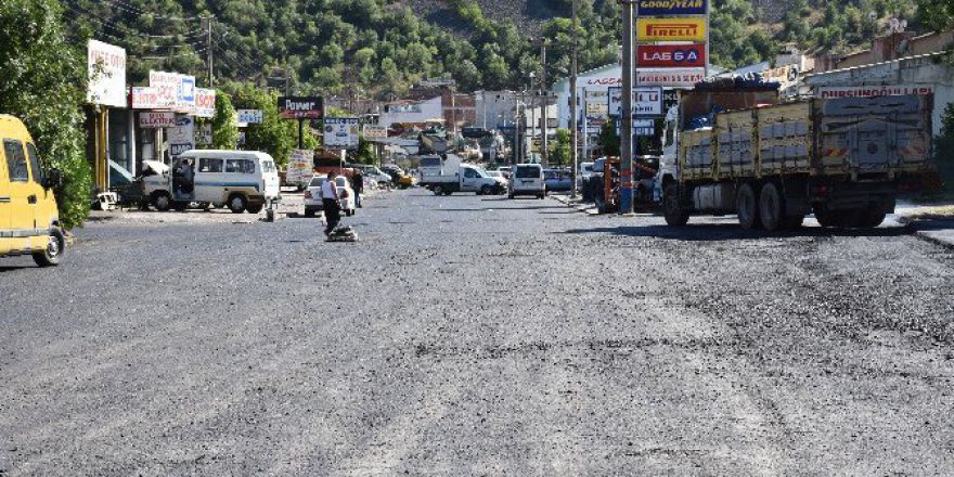 Sanayi Sitesindeki Asfalt Çalışmaları Son Aşamaya Geldi