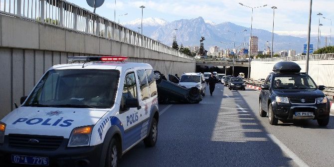 Takla Atan Araçtan Burnu Bile Kanamadan Çıktı