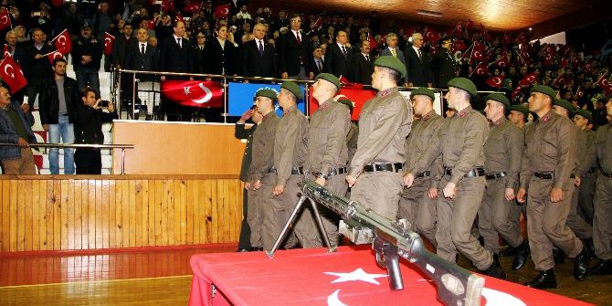 Kısa Dönem Askerler Yemin Etti