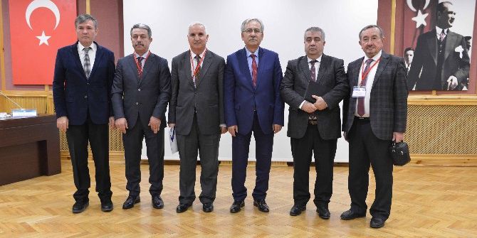 Rektör Kaplan: “İslamofobi Kelimesini Dilimizden Çıkarmalıyız”