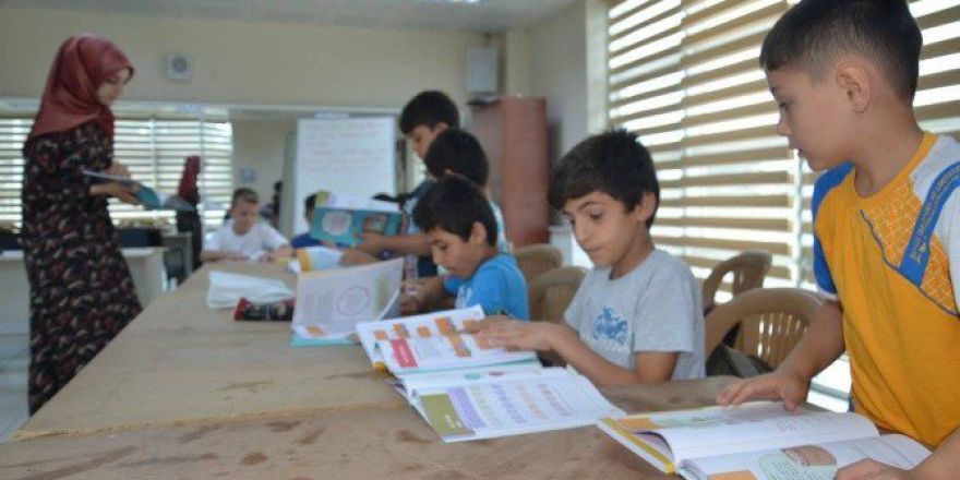 Gençlik Merkezinde Eğlenceli Kurslar