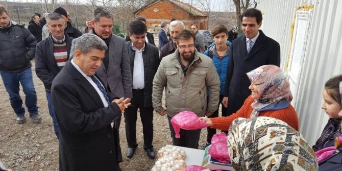 Genç Çiftçi İlk Hasadını Gerçekleştirdi