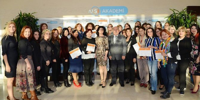 Kadınlara Girişimciliğin Yol Haritası Anlatıldı