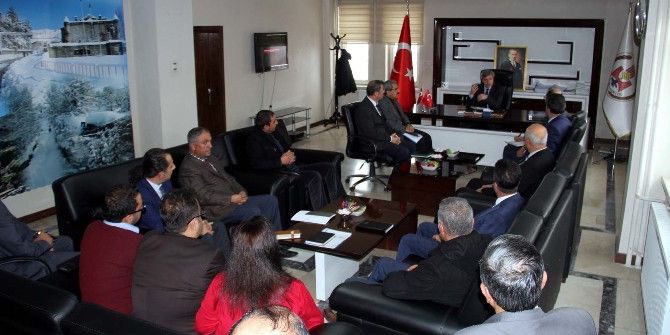 Vali Çınar Birim Amirleriyle Toplantı Yaptı