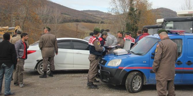 Bafra’da 2 Kardeş Silahla Yaralandı