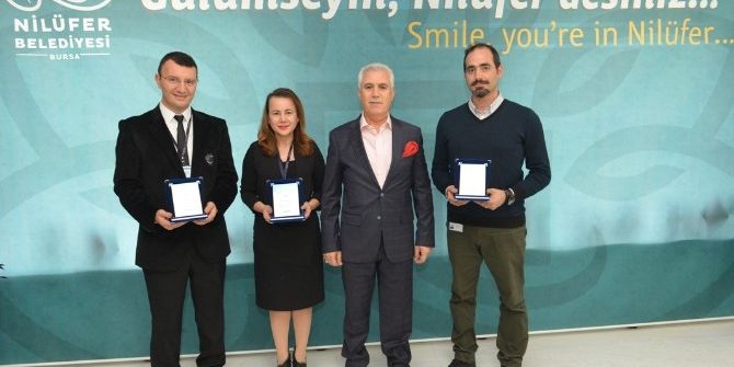 Bozbey’den Fikirleriyle Hizmetlere Katkıda Bulunan Personele Ödül