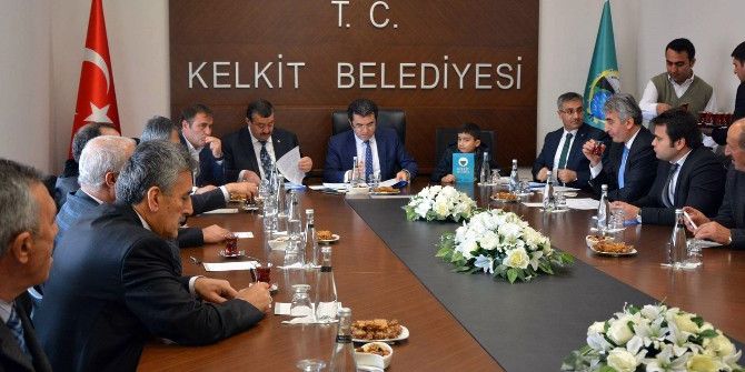 Kelkit’te Tarıma Dayalı İhtisas Organize Sanayi Bölgesi Toplantısı Yapıldı