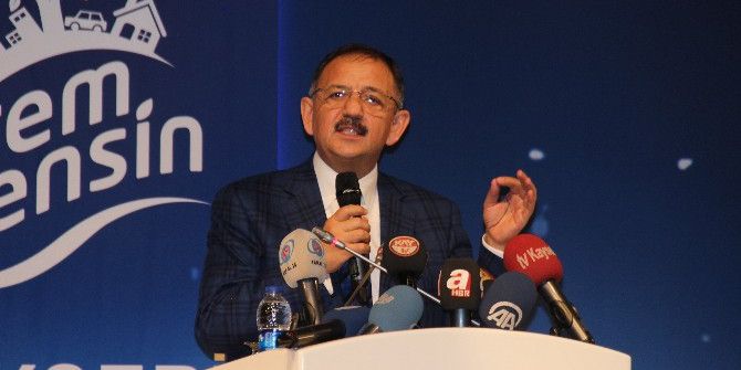 Çevre Ve Şehircilik Bakanı Mehmet Özhaseki: