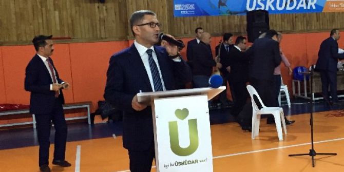 Üsküdar’da ünlü Futbolcularla Down Sendromlu Gençler Futbol Maçı Yaptı