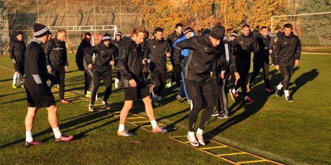 Gaziantepspor’da Akhisar Mesaisi Sürüyor