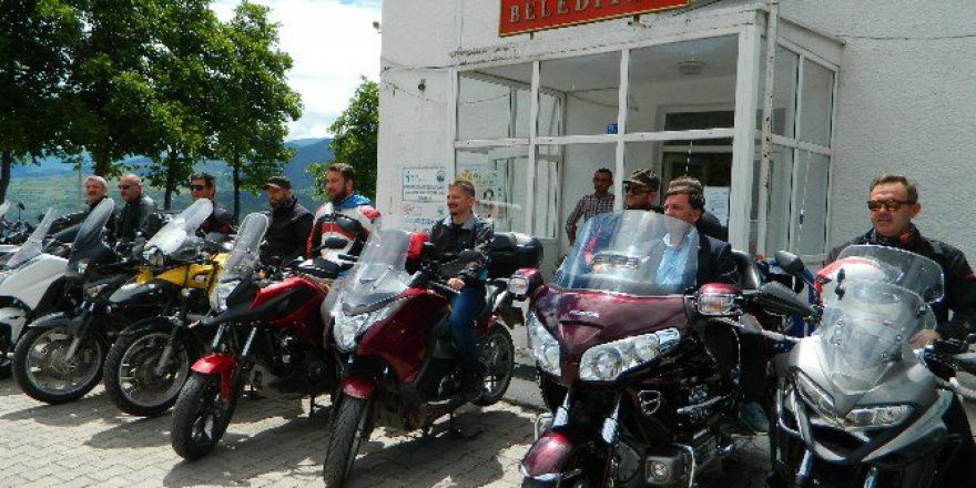 Motorlu Ekip Karadeniz Turuna Posof’tan Başladı