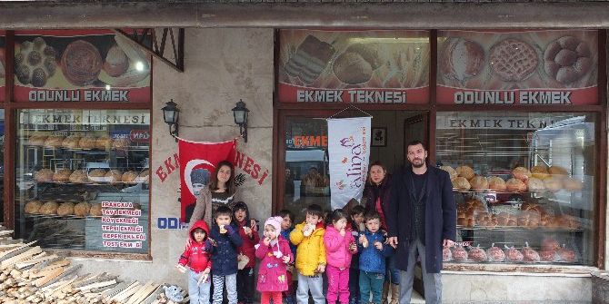 Miniklere "Ekmek Nasıl Yapılır" Dersi