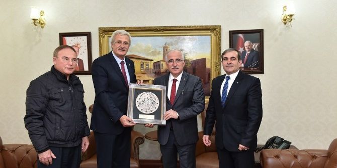 Karaçay Balkar Derneğinden Vali Tuna’ya Ziyaret