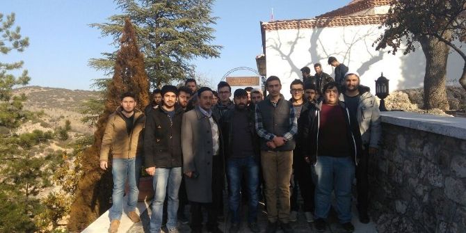 Bilecik Mostar Gençlik Gönüllüleri Eskişehir’den Gelen Öğrencilere Bilecik’i Tanıttı
