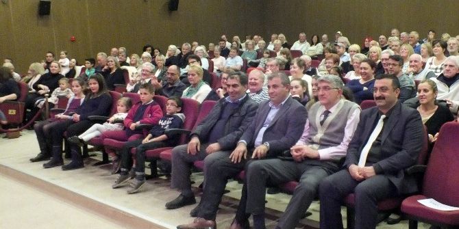 Yabancılar Bu Kez Trafik Eğitimine Destek Olmak İçin Oynadılar