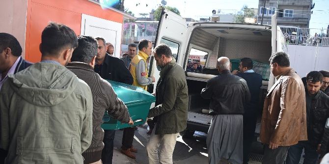 Tarsus’ta 2 Kardeş Çıkan Yangından Zehirlenerek Öldü