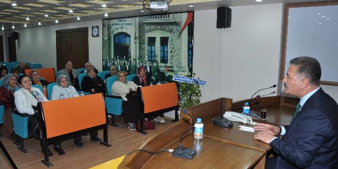 Kırmızı Güller Derneği’nden Başkan Tuna’ya Ziyaret