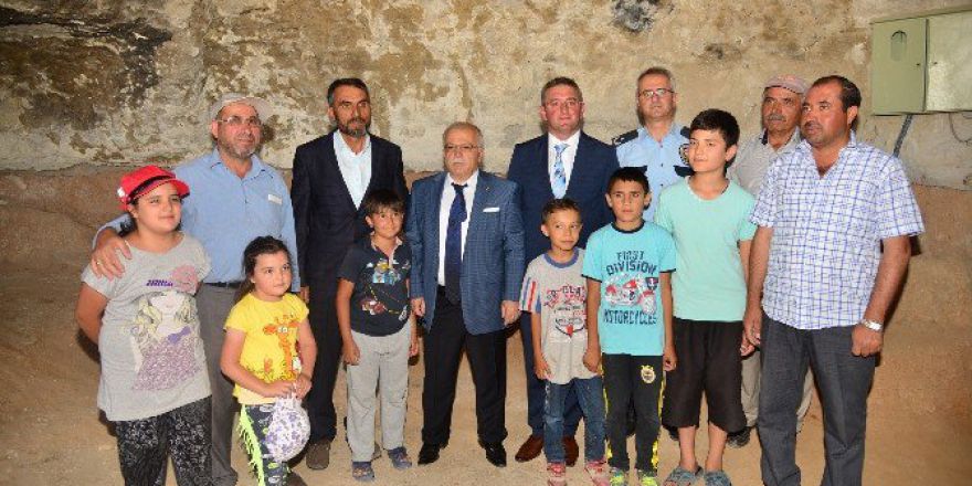 Vali Şentürk, Mucur’da Tarihi Ve Kültürel Alanlarda Yapılacak Yatırımları İnceledi