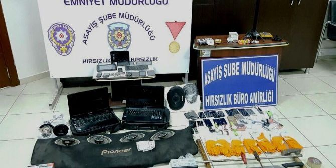 Hırsızlık Şebekesi Son İşinde Suçüstü Yakalandı