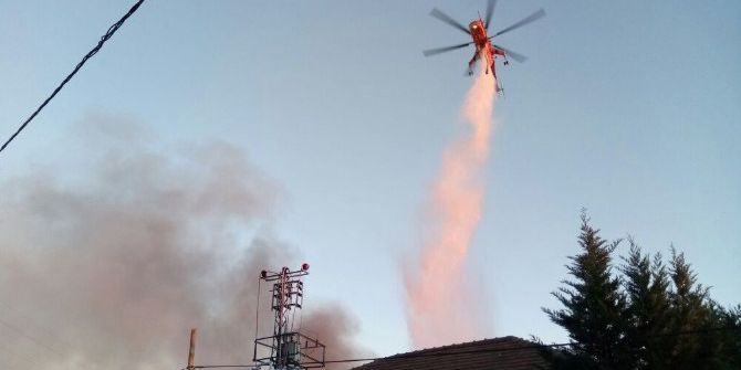 Tuzla’daki Fabrika Yangını Kontrol Altına Alındı