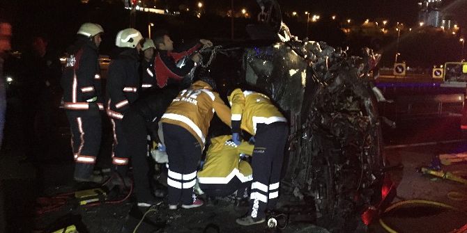 15 Temmuz Şehitler Köprü Yolunda 2 Ayrı Trafik Kazası Meydana Geldi